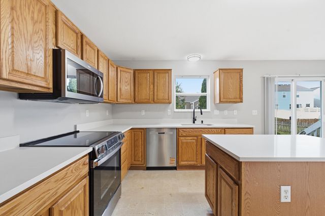 6320 Greenhaven Avenue, Galloway, OH 43119
