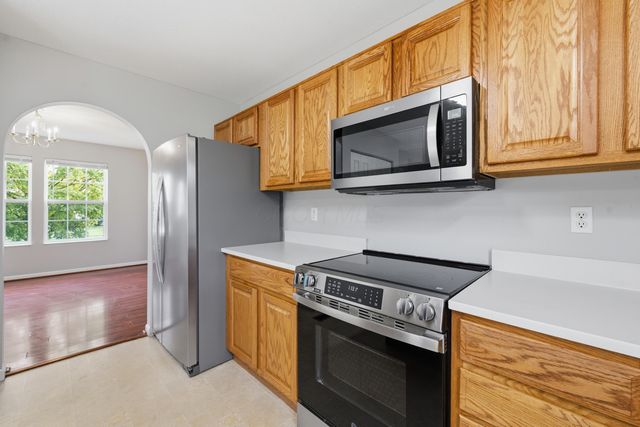 6320 Greenhaven Avenue, Galloway, OH 43119