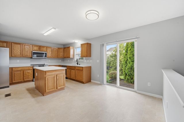6320 Greenhaven Avenue, Galloway, OH 43119
