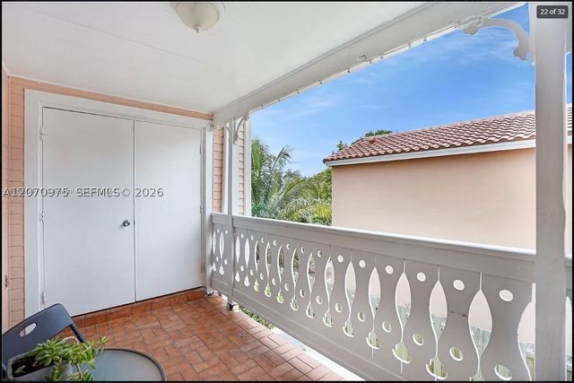 10521 Mahogany Key Cir 207, Miami, FL 33196
