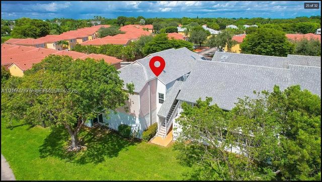10521 Mahogany Key Cir 207, Miami, FL 33196