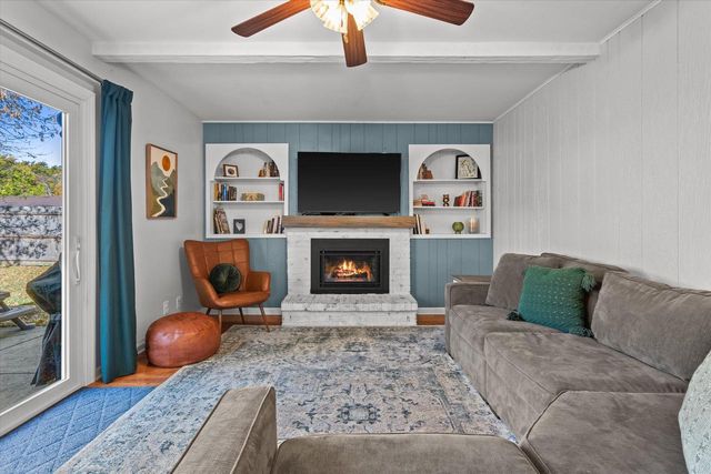 15450 W Elmont LANE, New Berlin, WI 53151