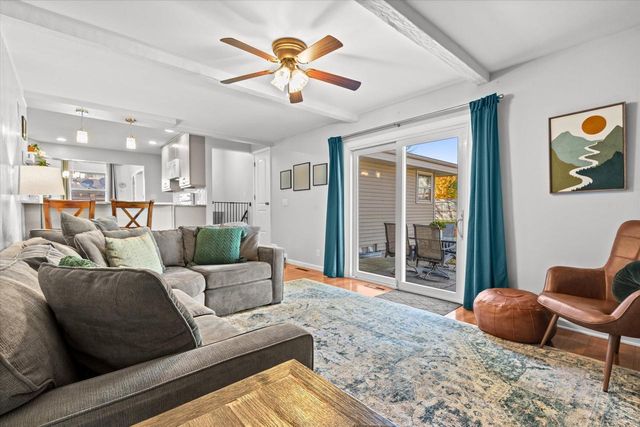 15450 W Elmont LANE, New Berlin, WI 53151