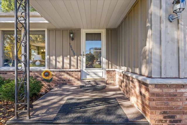 15450 W Elmont LANE, New Berlin, WI 53151