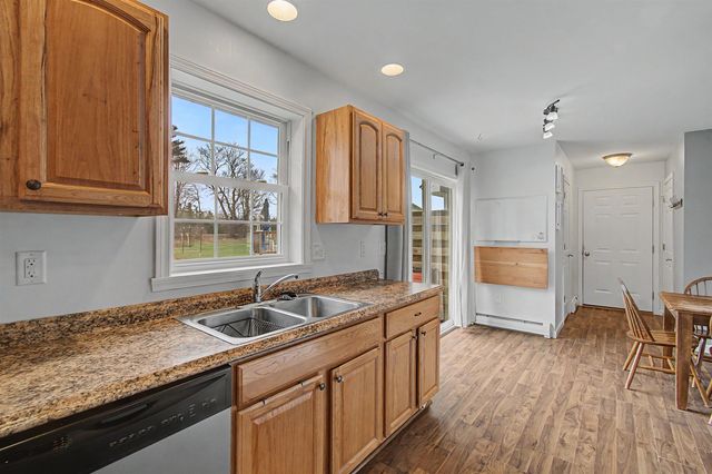 21 Pheasant Run Road, Fairfax, VT 05454