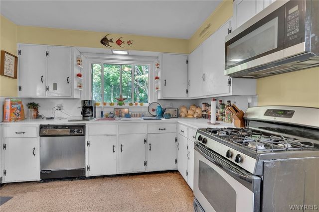 95 Victory Avenue, Hamburg, NY 14075