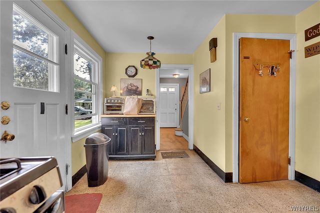 95 Victory Avenue, Hamburg, NY 14075