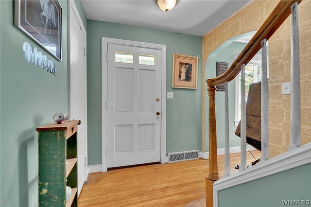95 Victory Avenue, Hamburg, NY 14075