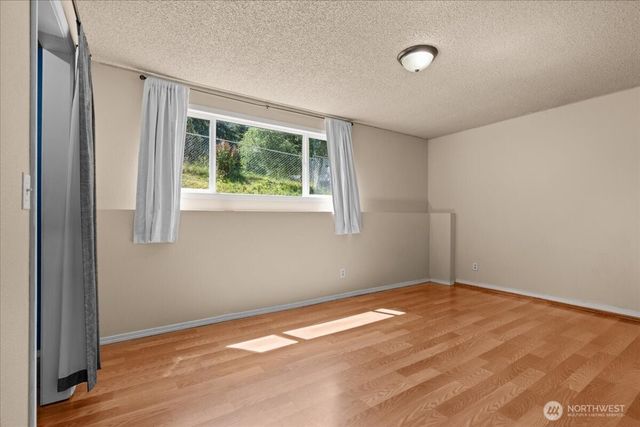 102 Green Hill Drive, Longview, WA 98632