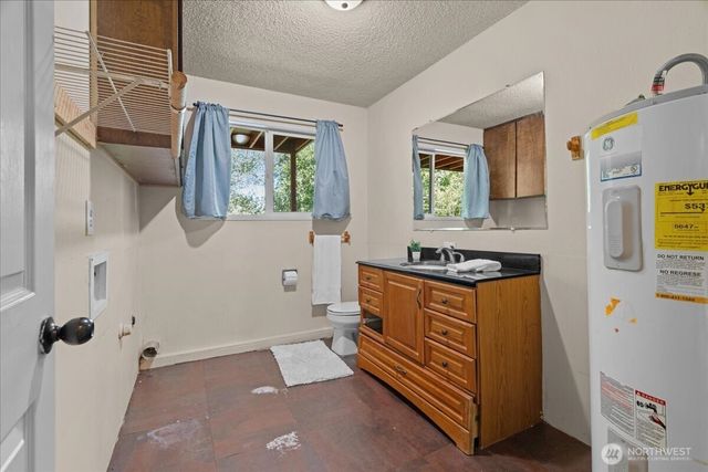 102 Green Hill Drive, Longview, WA 98632