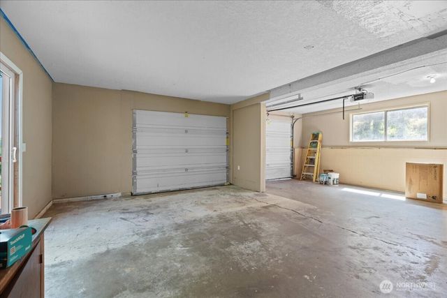 102 Green Hill Drive, Longview, WA 98632