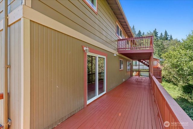 102 Green Hill Drive, Longview, WA 98632