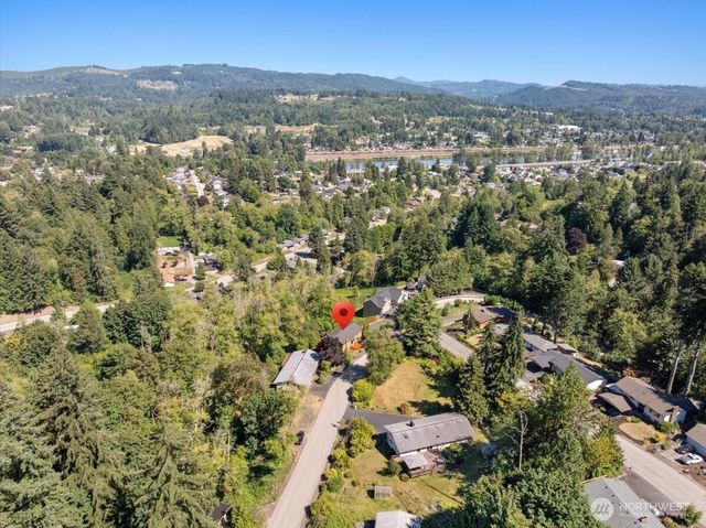 102 Green Hill Drive, Longview, WA 98632