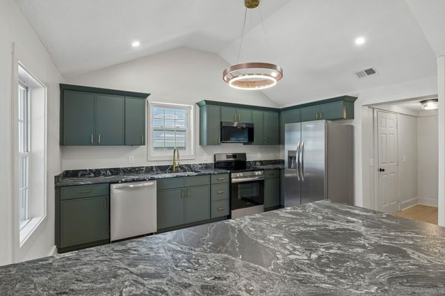 1010 43rd Ave, N, Nashville, TN 37209