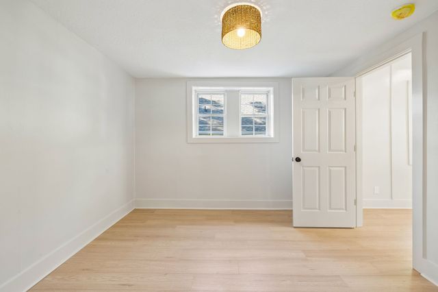 1010 43rd Ave, N, Nashville, TN 37209