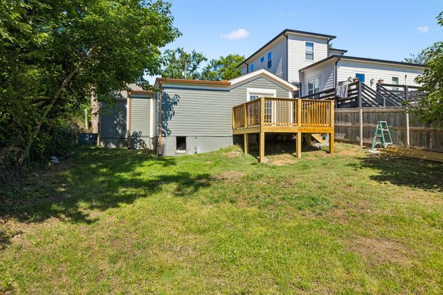 1010 43rd Ave, N, Nashville, TN 37209