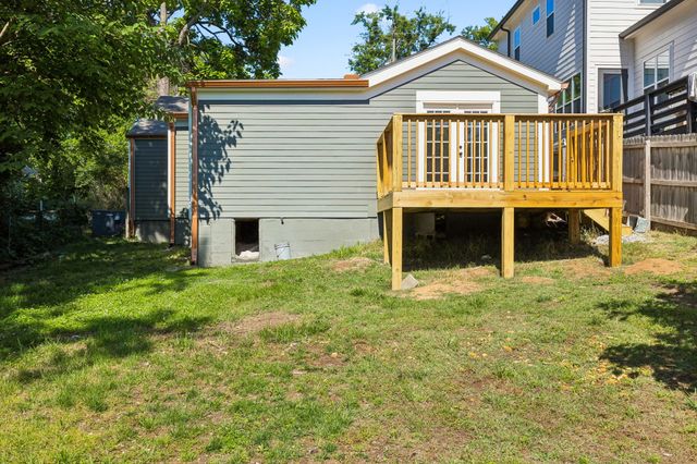 1010 43rd Ave, N, Nashville, TN 37209