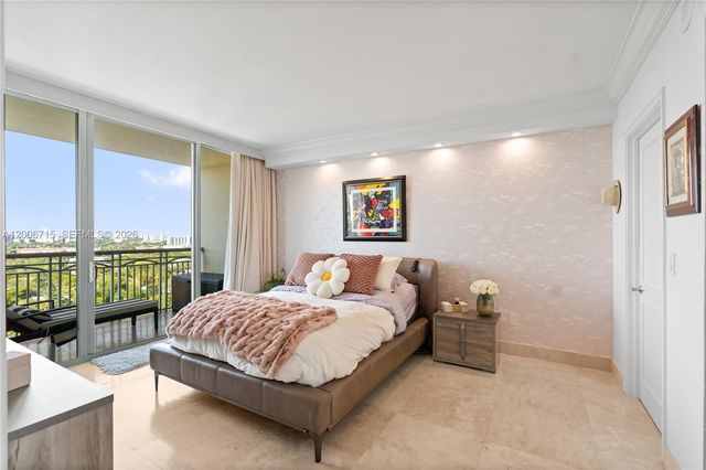 3350 SW 27 AV 1706, Coconut Grove, FL 33133