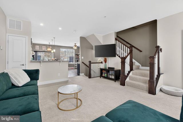 806 MAURY AVE, Oxon Hill, MD 20745