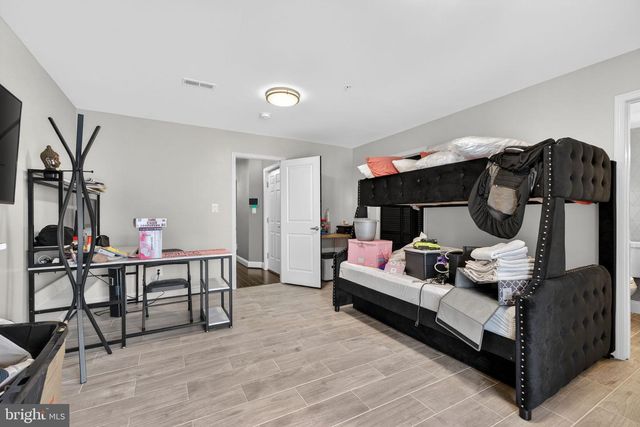 806 MAURY AVE, Oxon Hill, MD 20745