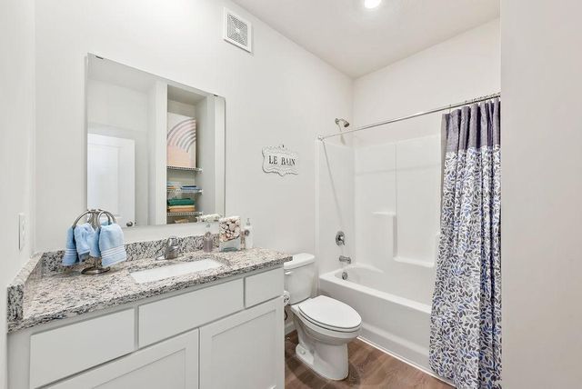 8408 Walnut Street, Clear Lake, MN 55319