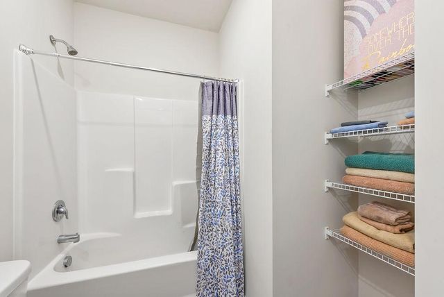 8408 Walnut Street, Clear Lake, MN 55319