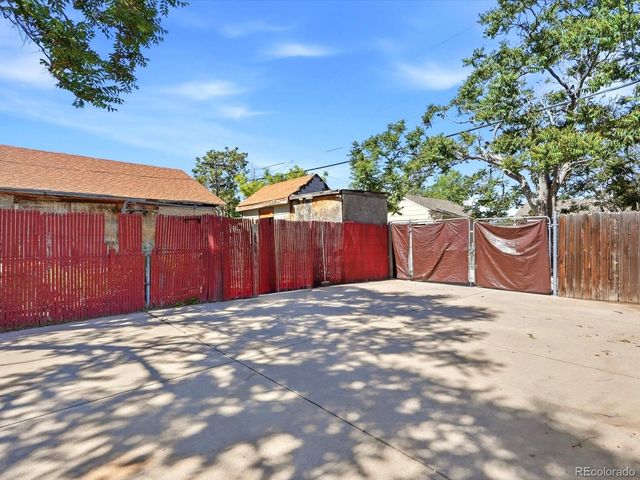 4965 Milwaukee Street, Denver, CO 80216