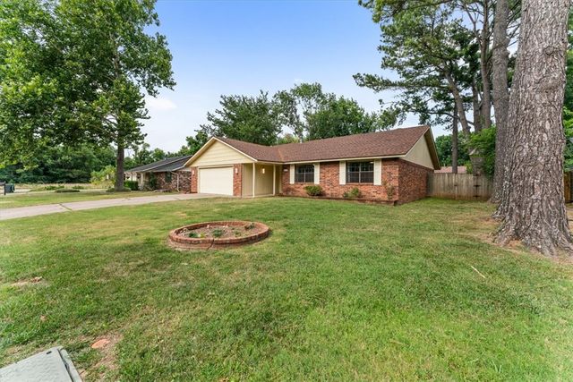1103 N Dove Drive, Rogers, AR 72756