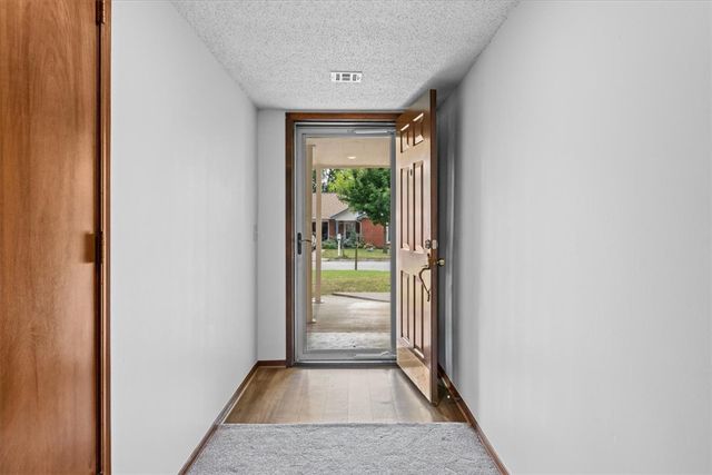 1103 N Dove Drive, Rogers, AR 72756