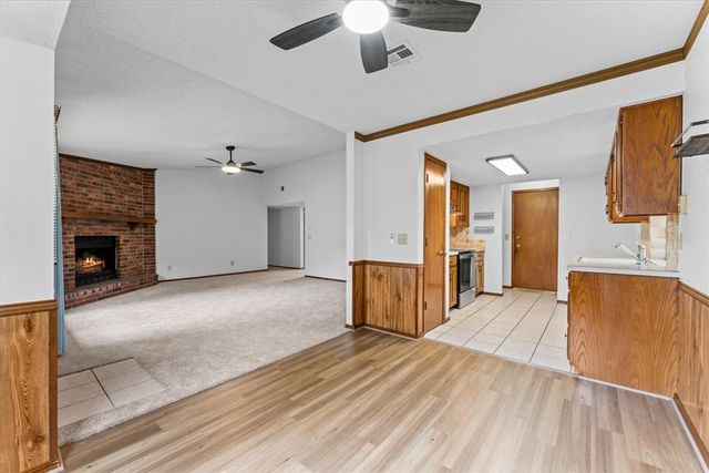1103 N Dove Drive, Rogers, AR 72756
