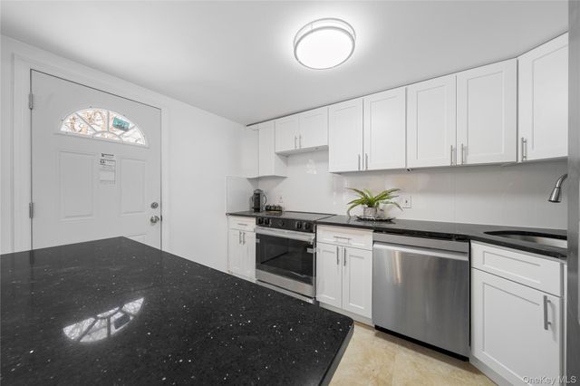 11 Locust Avenue, Coram, NY 11727