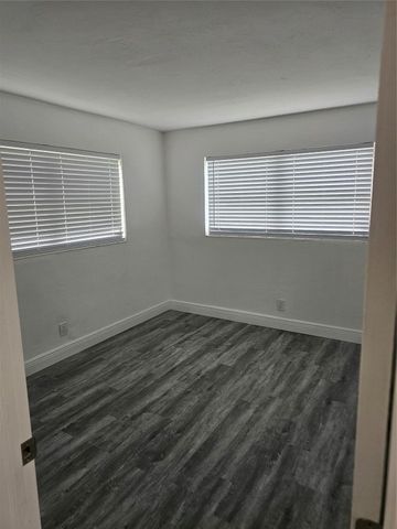 1910 NE 1st Terrace, Pompano Beach, FL 33060