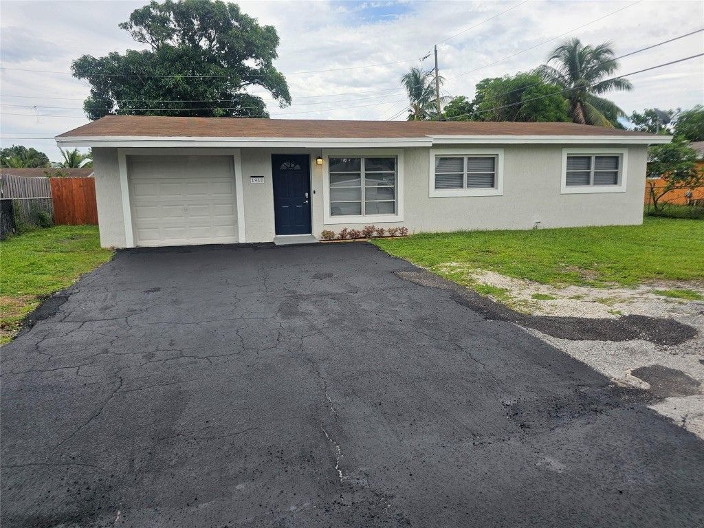 1910 NE 1st Terrace, Pompano Beach, FL 33060