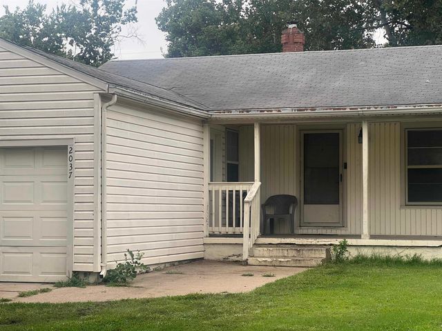 2037 S Laura, Wichita, KS 67219