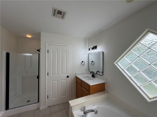 7006 Presidio Dr, Corpus Christi, TX 78414