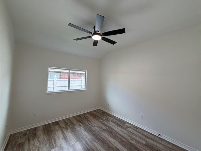 7006 Presidio Dr, Corpus Christi, TX 78414