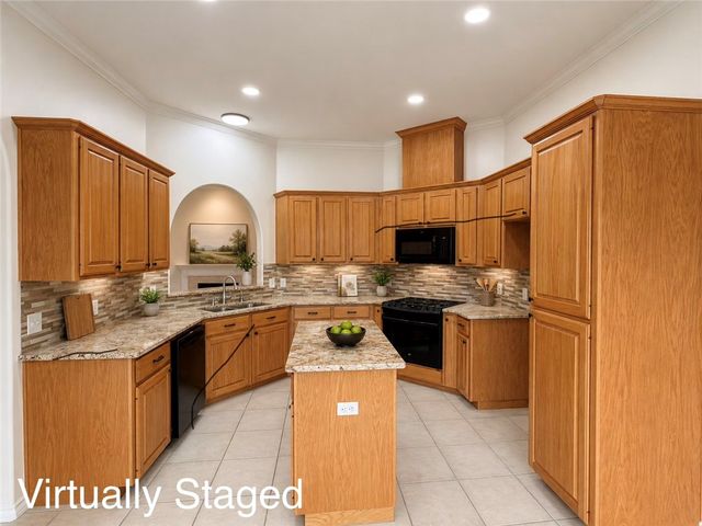 7006 Presidio Dr, Corpus Christi, TX 78414