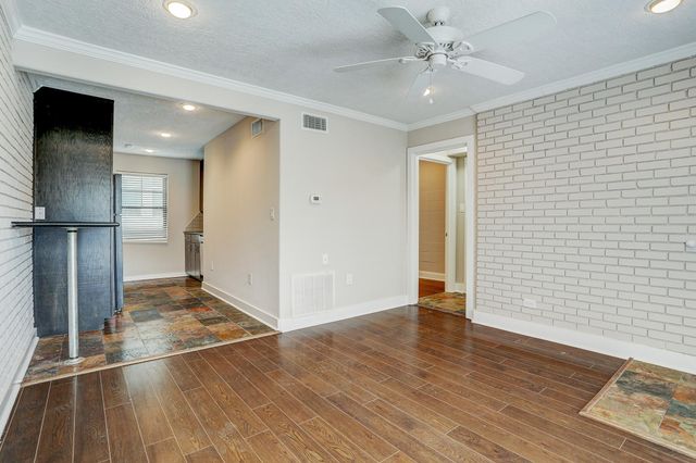 1501 Hyde Park Boulevard 23, Houston, TX 77006