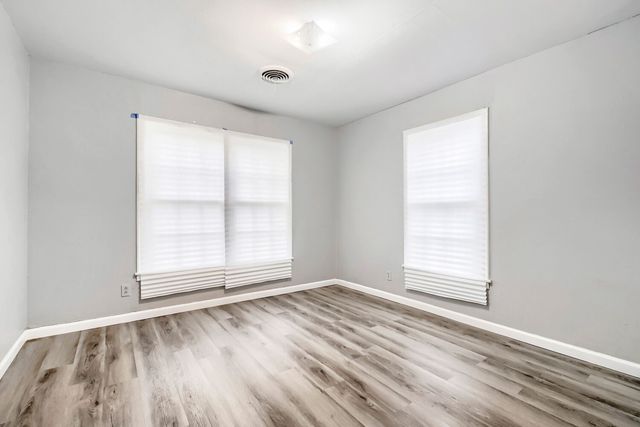 1420 Bennett Drive, Arlington, TX 76013
