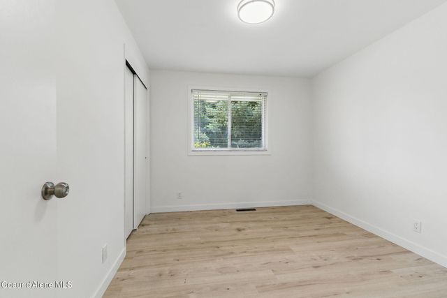 1523 E Harrison Ave, Coeur D'alene, ID 83814