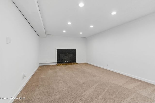 1523 E Harrison Ave, Coeur D'alene, ID 83814