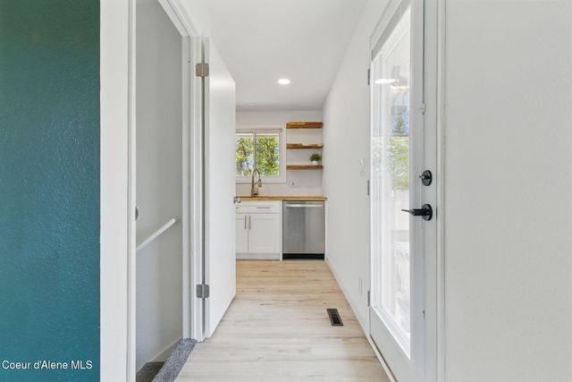 1523 E Harrison Ave, Coeur D'alene, ID 83814