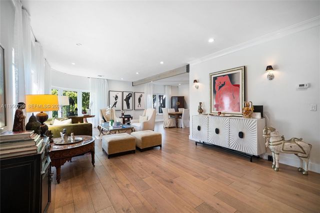 463 W 62nd St, Miami Beach, FL 33140