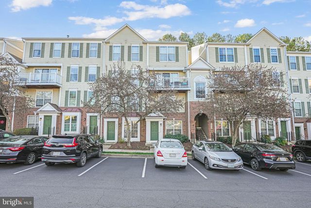 46964 COURTYARD SQ, Sterling, VA 20164