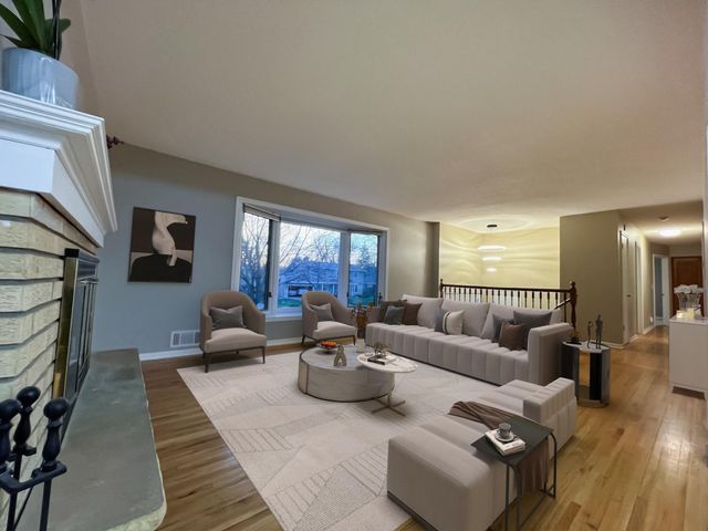 6325 Halifax Avenue S, Edina, MN 55424