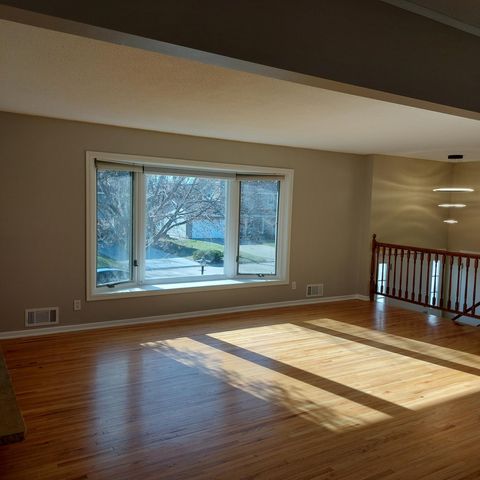 6325 Halifax Avenue S, Edina, MN 55424