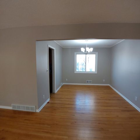 6325 Halifax Avenue S, Edina, MN 55424