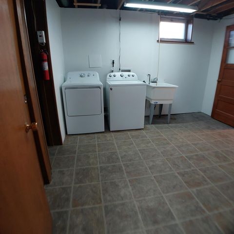 6325 Halifax Avenue S, Edina, MN 55424