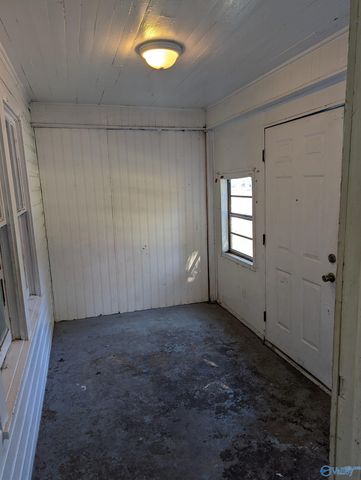 205 Tuskegee Circle, Gadsden, AL 35903