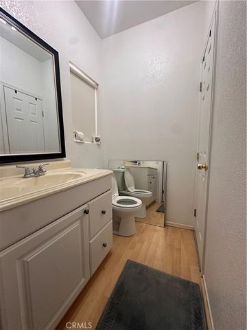 17466 Haynes, Lake Elsinore, CA 92530